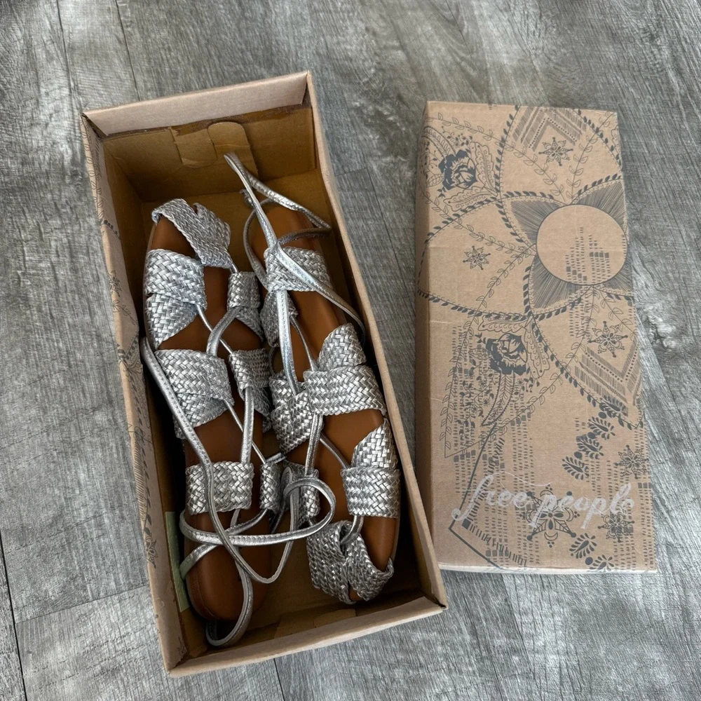 Free People Sunny Gilly Flat in Silver Leather
